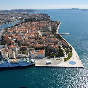 Mare Apartment